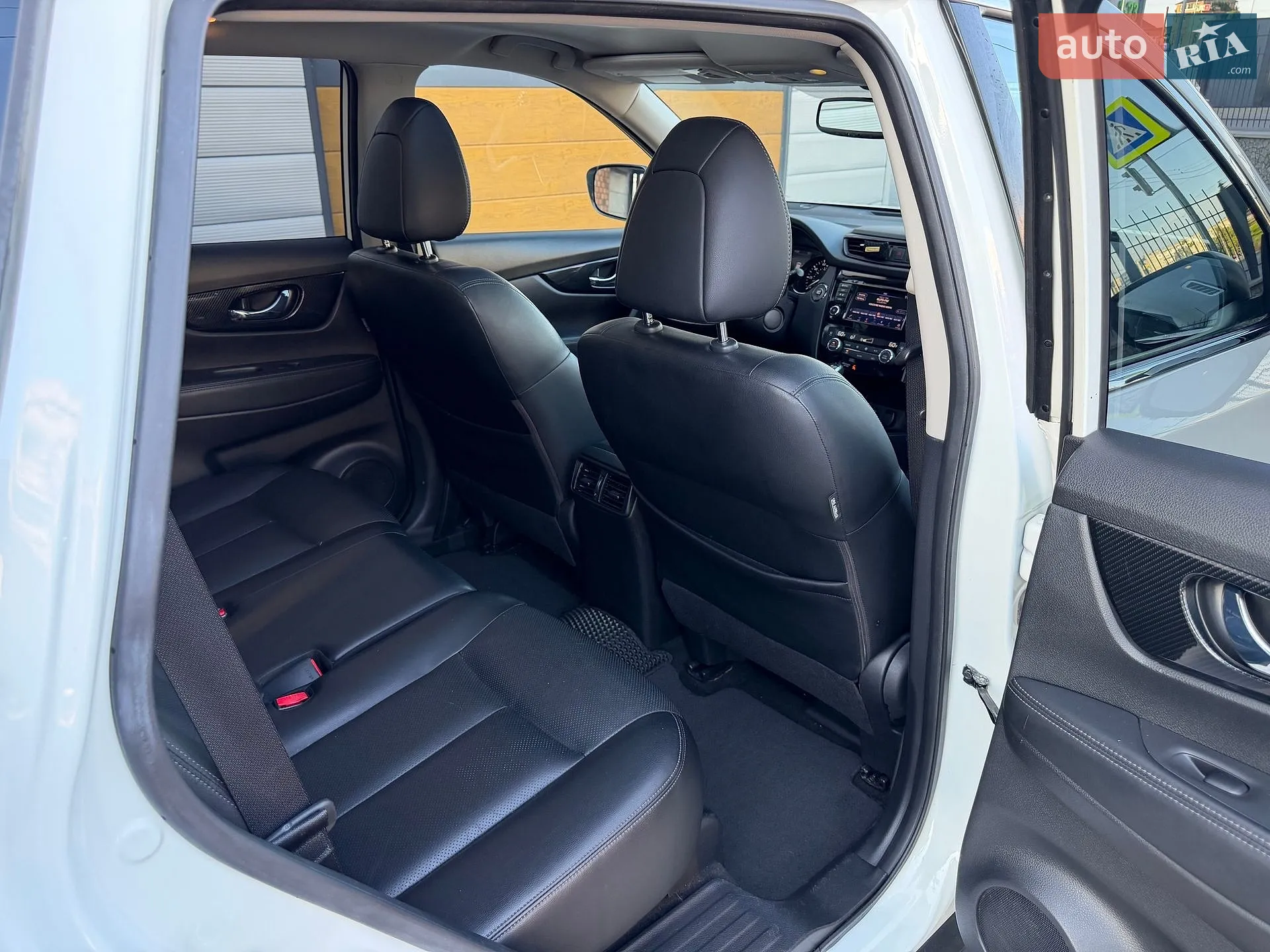 2017 Nissan Rogue - мініатюра 44