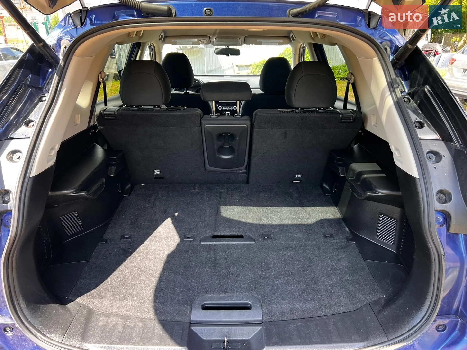 2018 Nissan Rogue - мініатюра 13