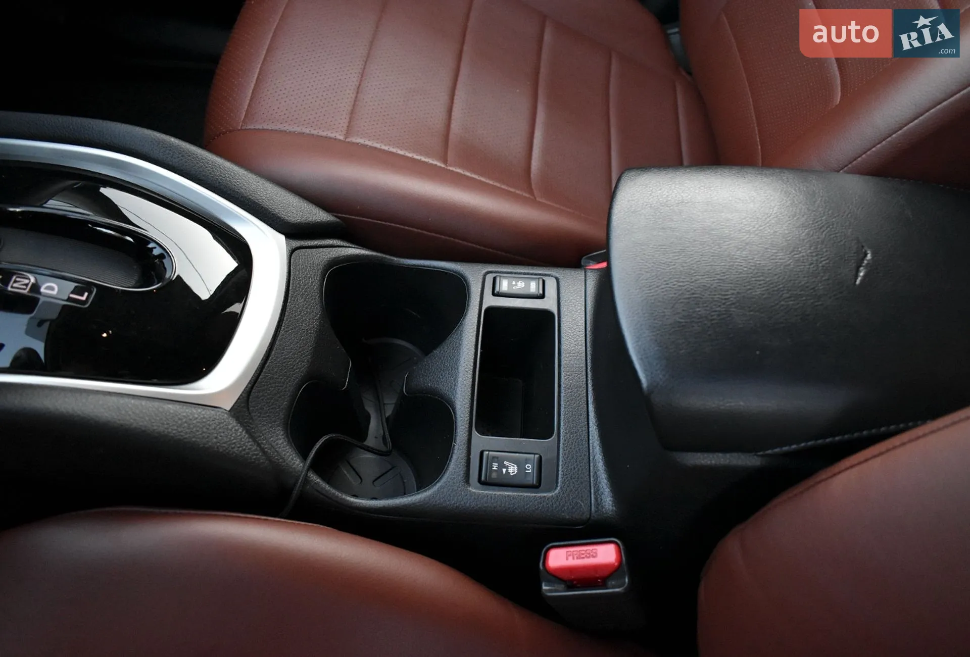 2016 Nissan Rogue - мініатюра 24