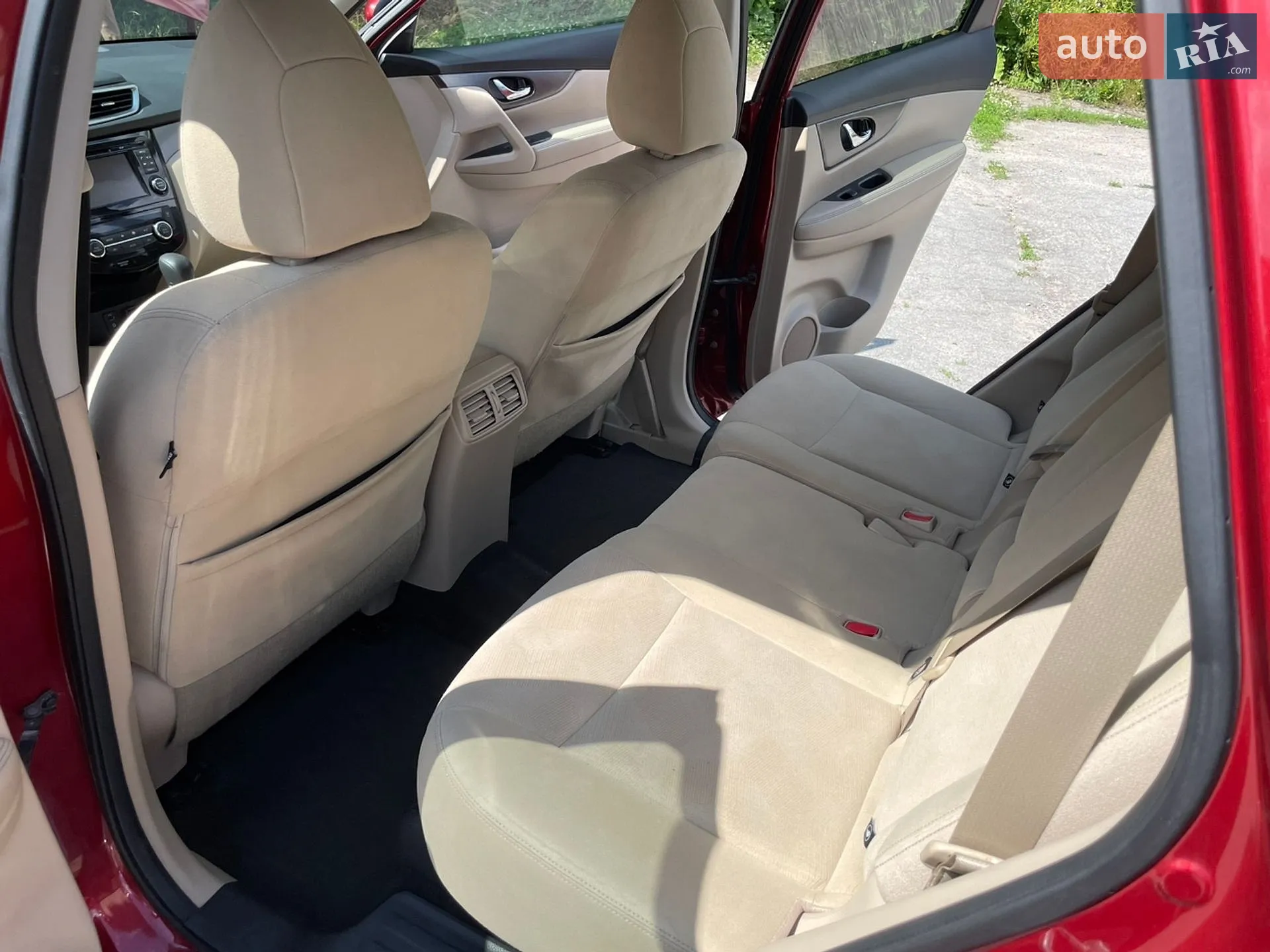 2016 Nissan Rogue - мініатюра 15