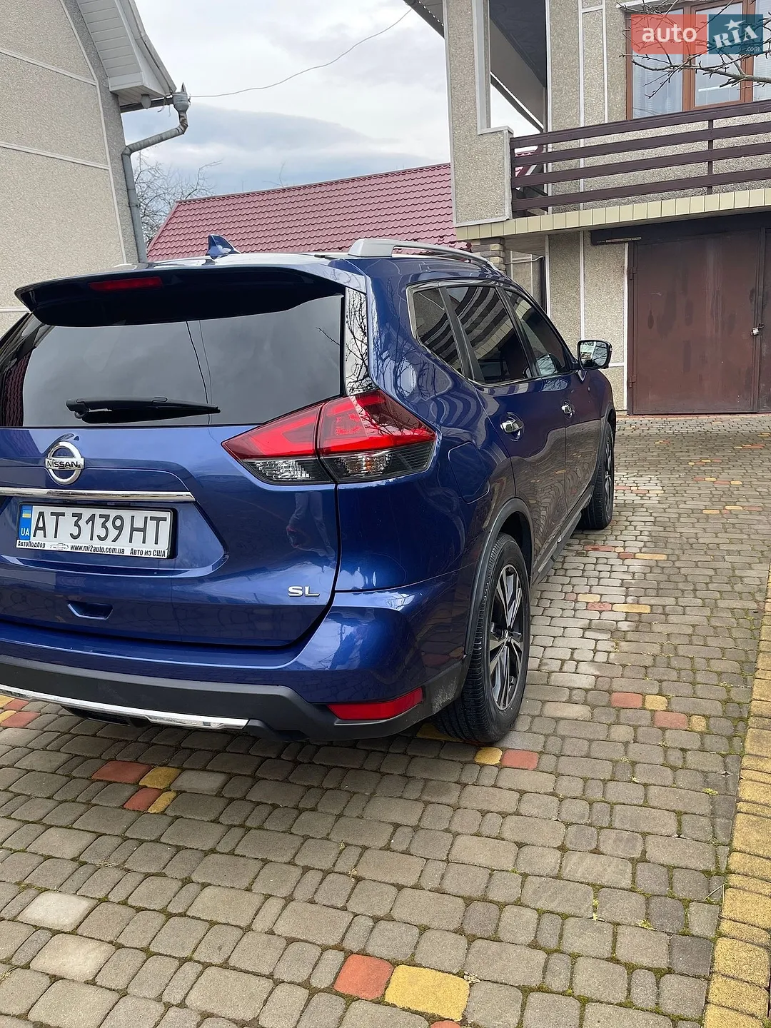 2017 Nissan Rogue - мініатюра 2