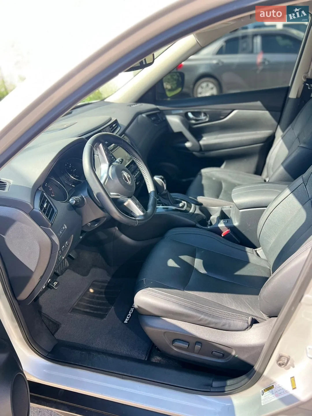 2017 Nissan Rogue - мініатюра 15
