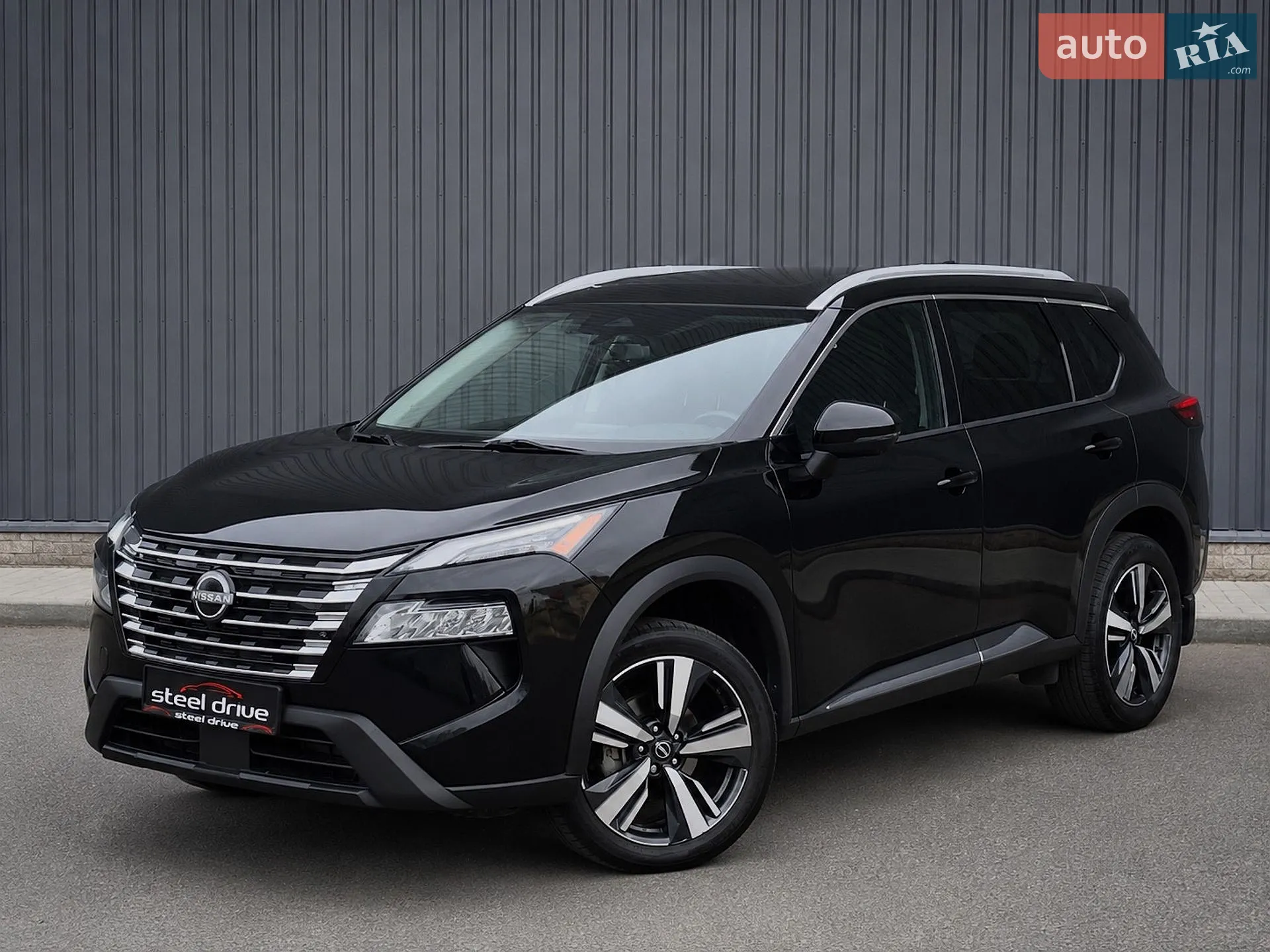 2023 Nissan Rogue - фото 1