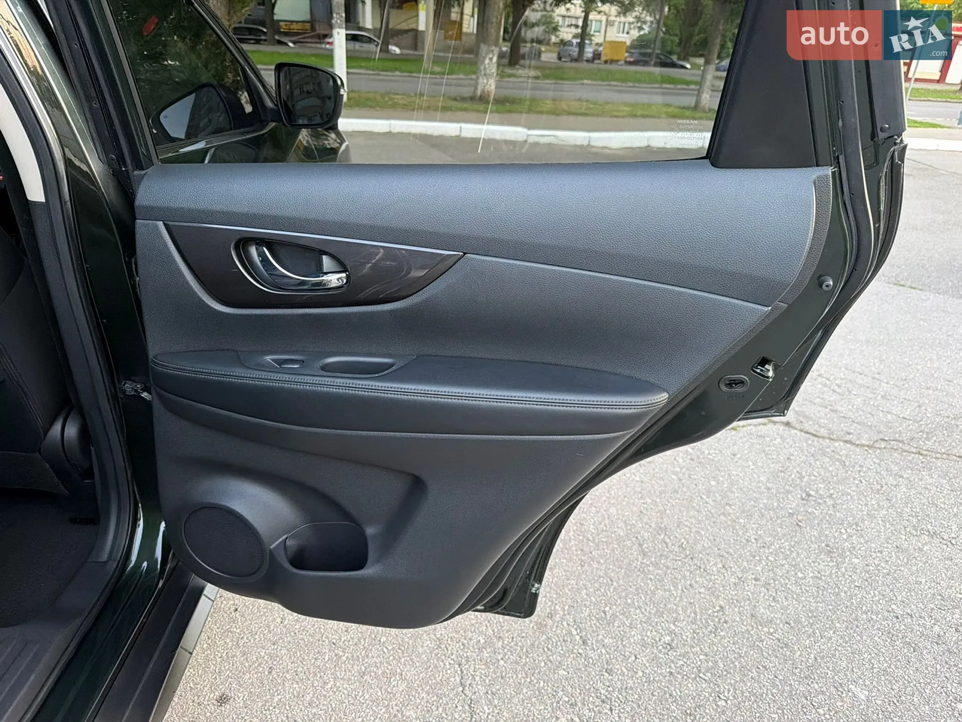 2019 Nissan Rogue - мініатюра 25