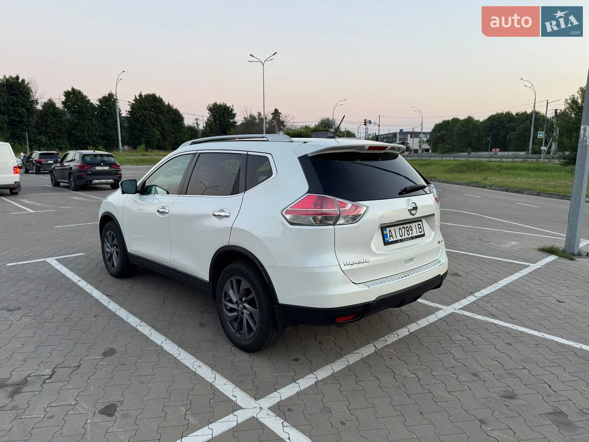 2016 Nissan Rogue - мініатюра 6