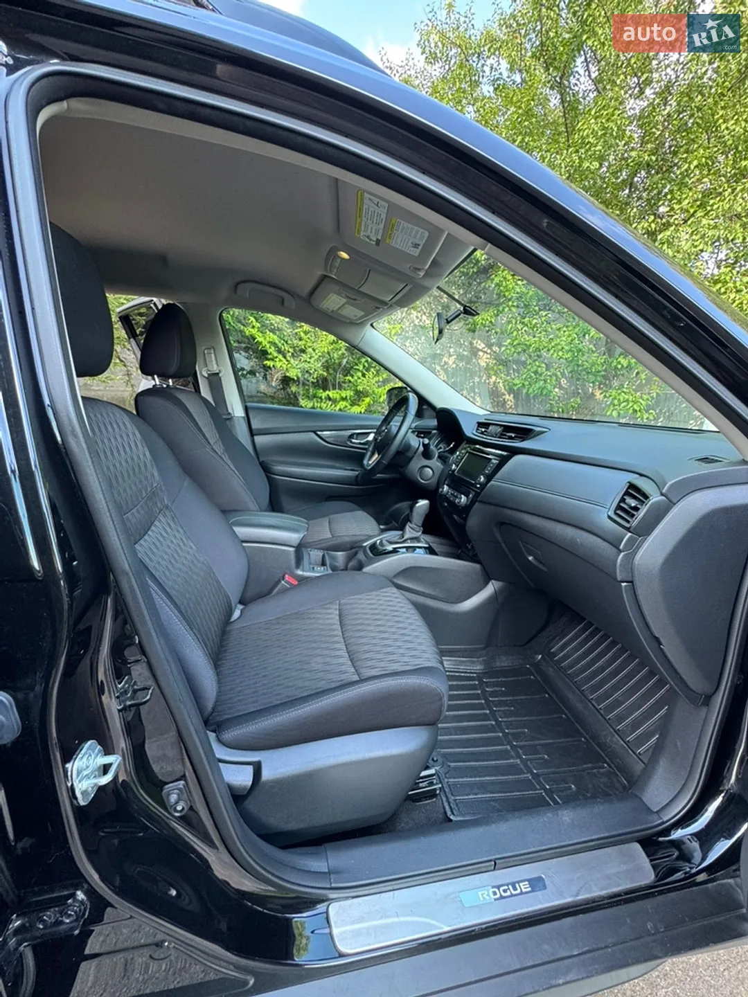 2018 Nissan Rogue - мініатюра 24