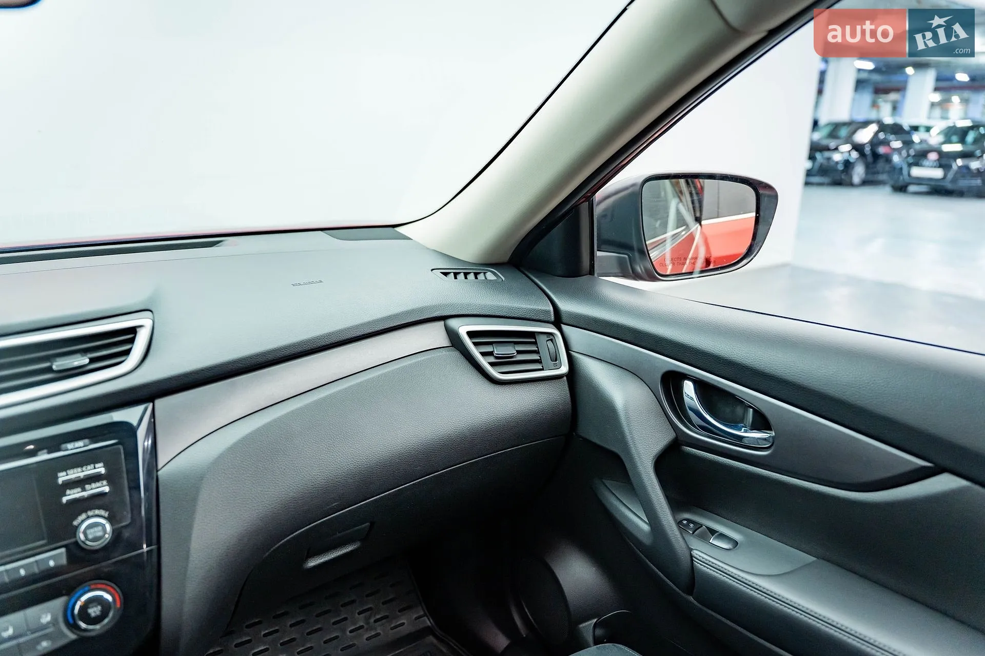2016 Nissan Rogue - мініатюра 11
