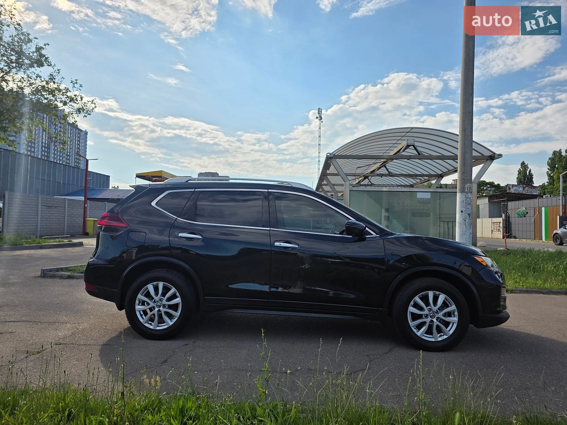 2018 Nissan Rogue - мініатюра 17