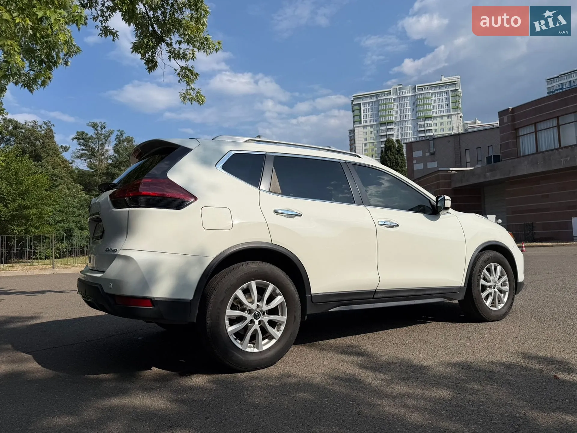 2019 Nissan Rogue - мініатюра 12