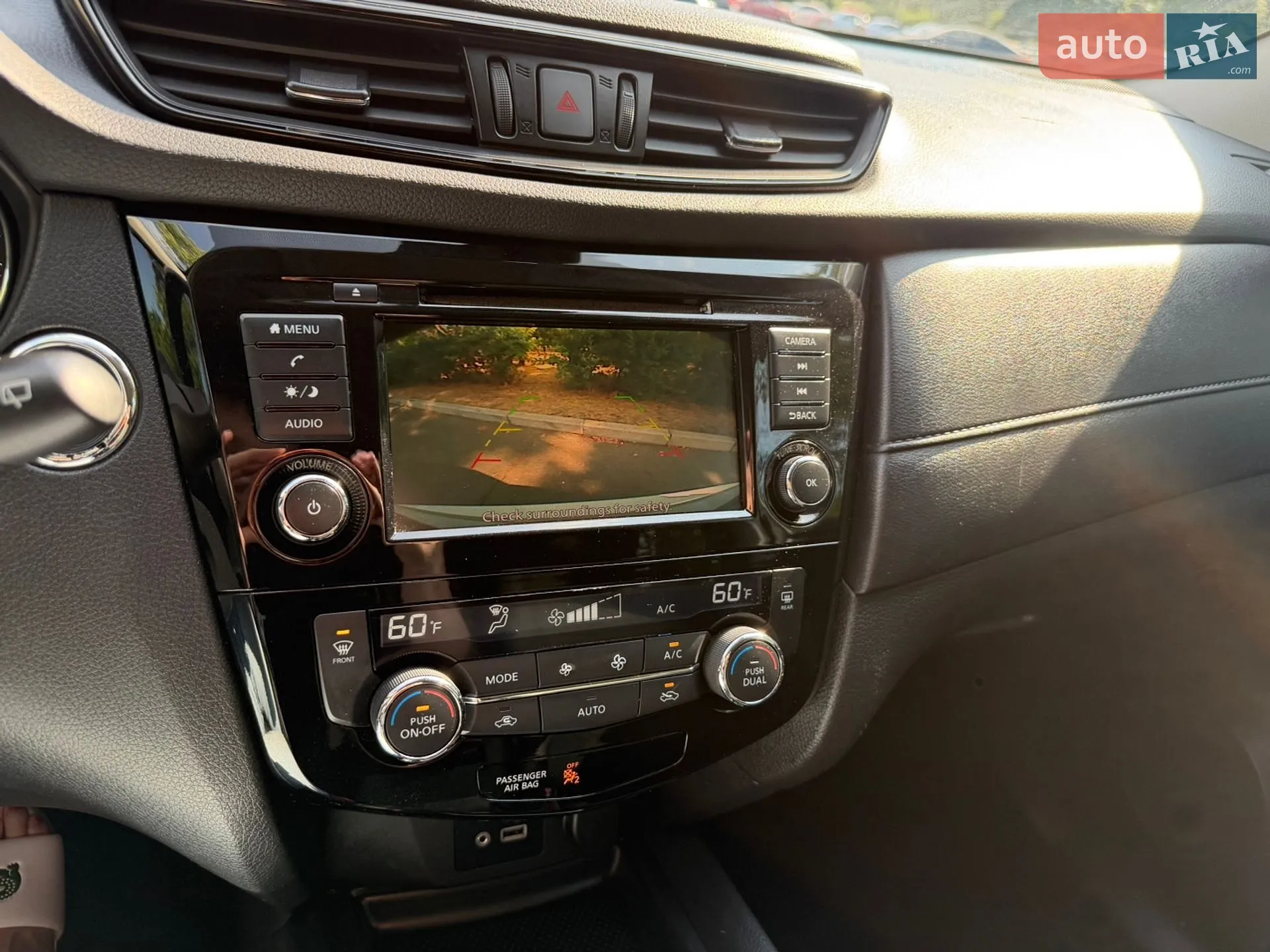 2019 Nissan Rogue - мініатюра 32