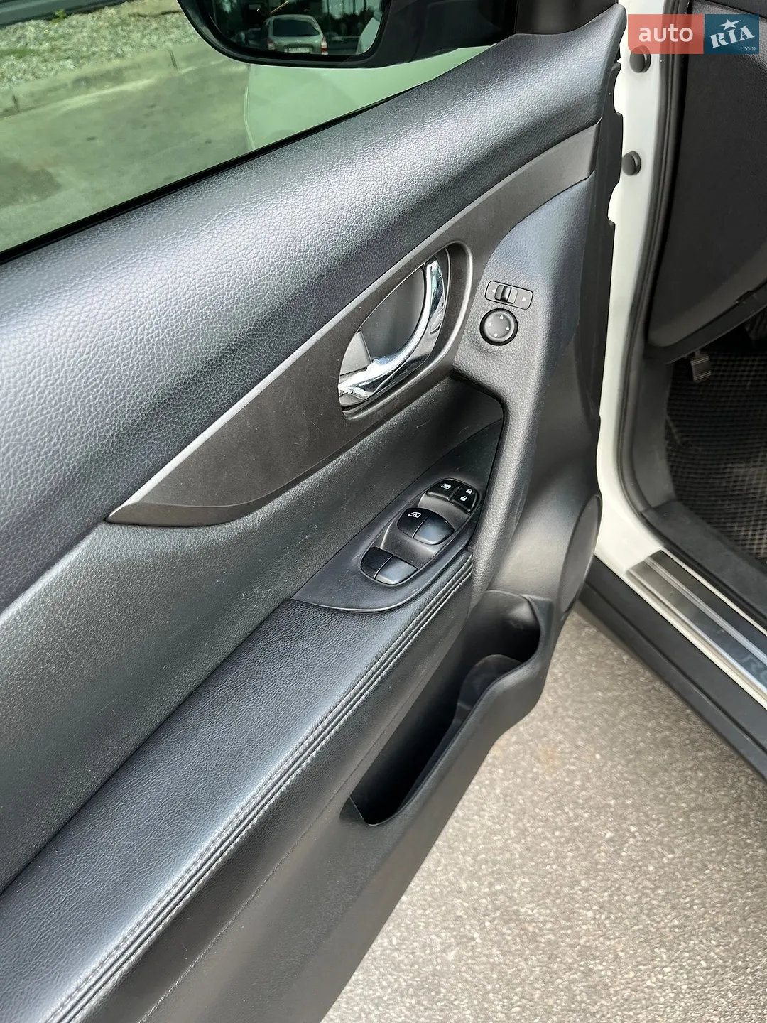 2015 Nissan Rogue - мініатюра 20