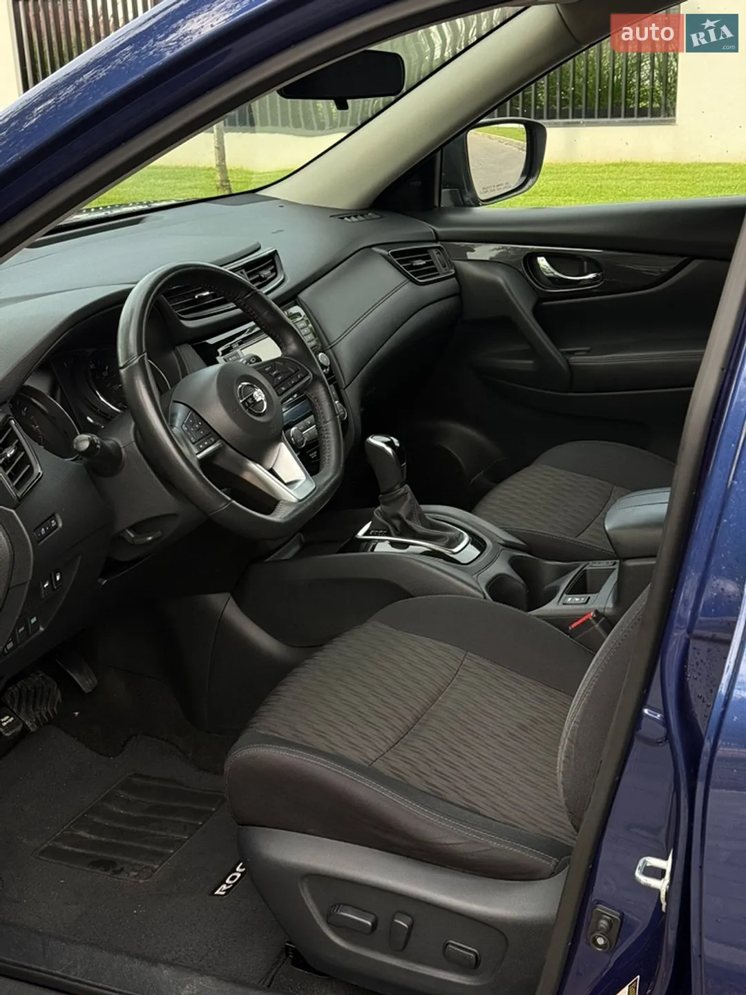 2018 Nissan Rogue - мініатюра 14
