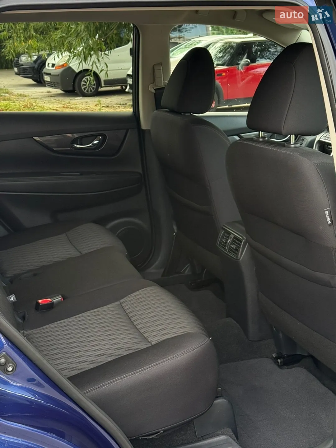 2018 Nissan Rogue - мініатюра 25