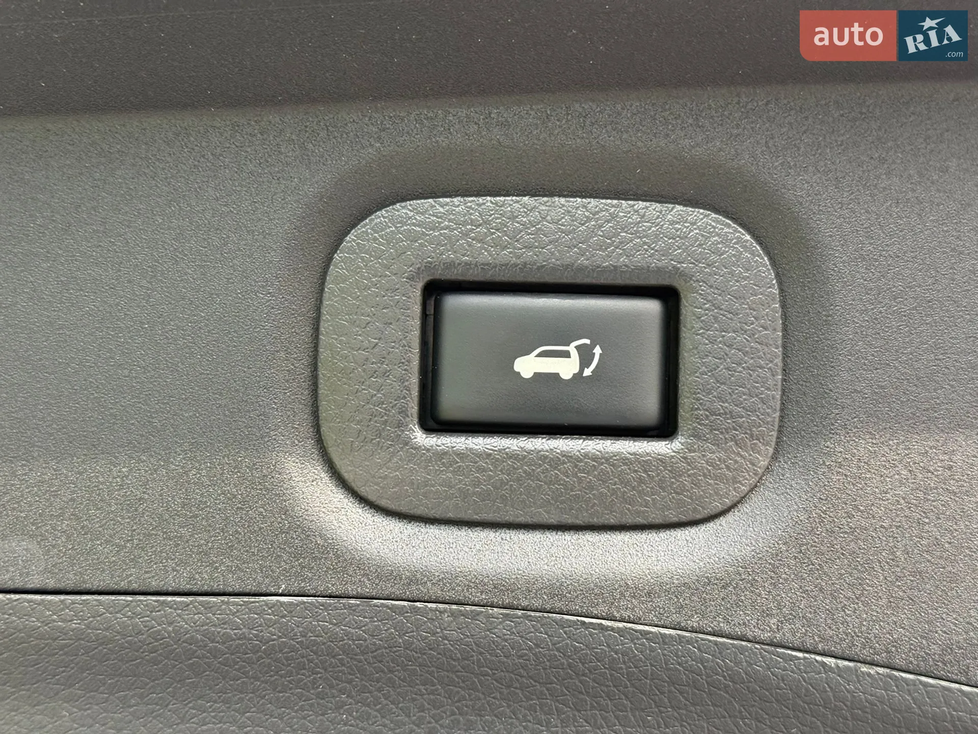 2018 Nissan Rogue - мініатюра 29