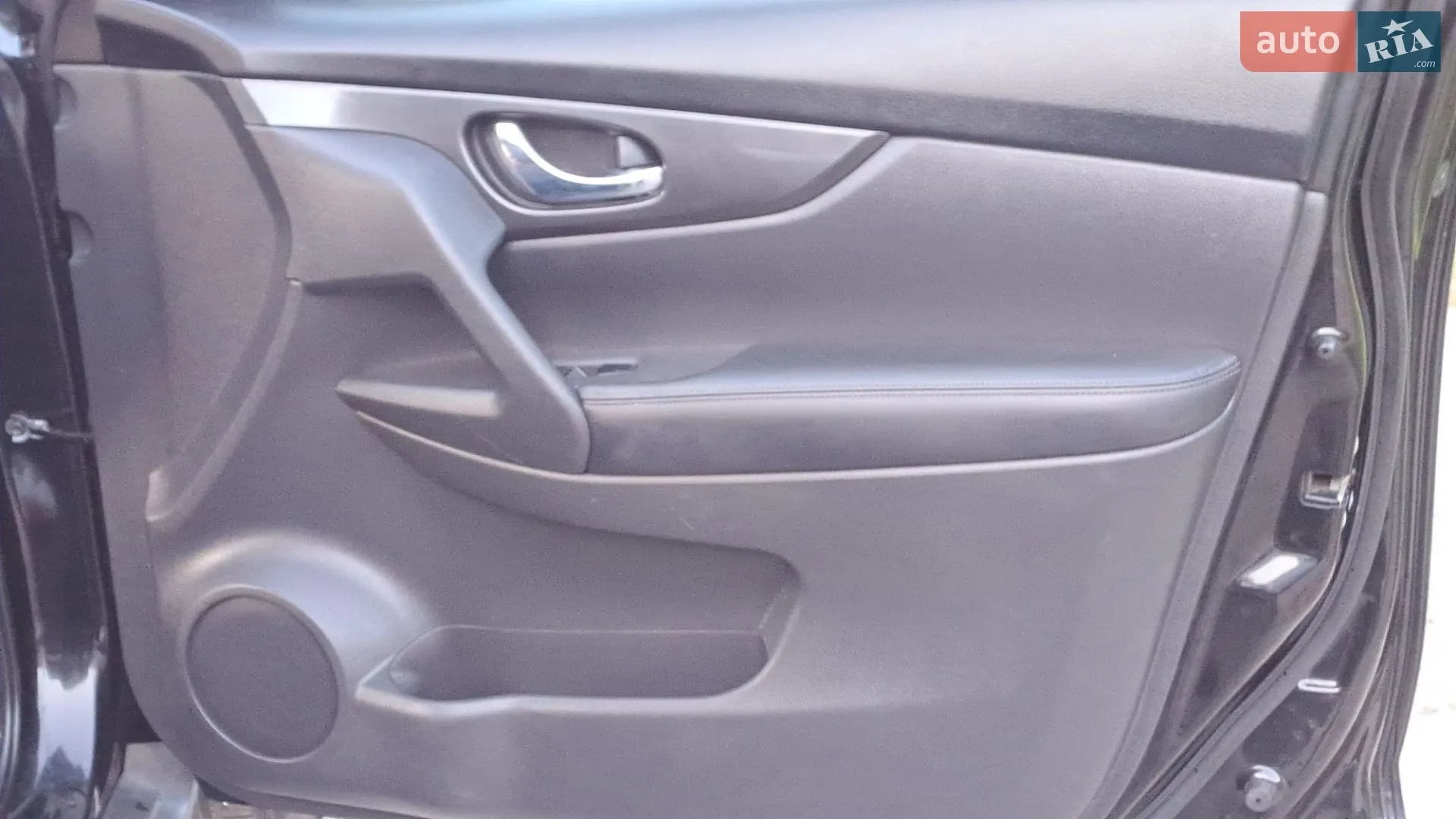 2019 Nissan Rogue - мініатюра 38