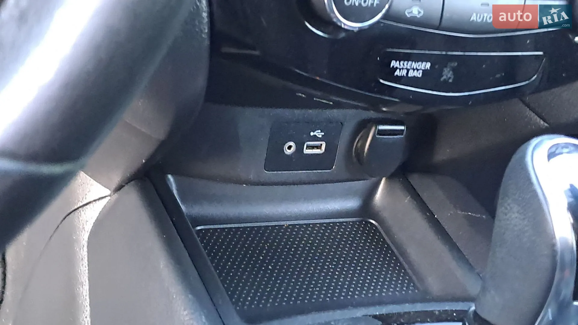 2019 Nissan Rogue - мініатюра 47