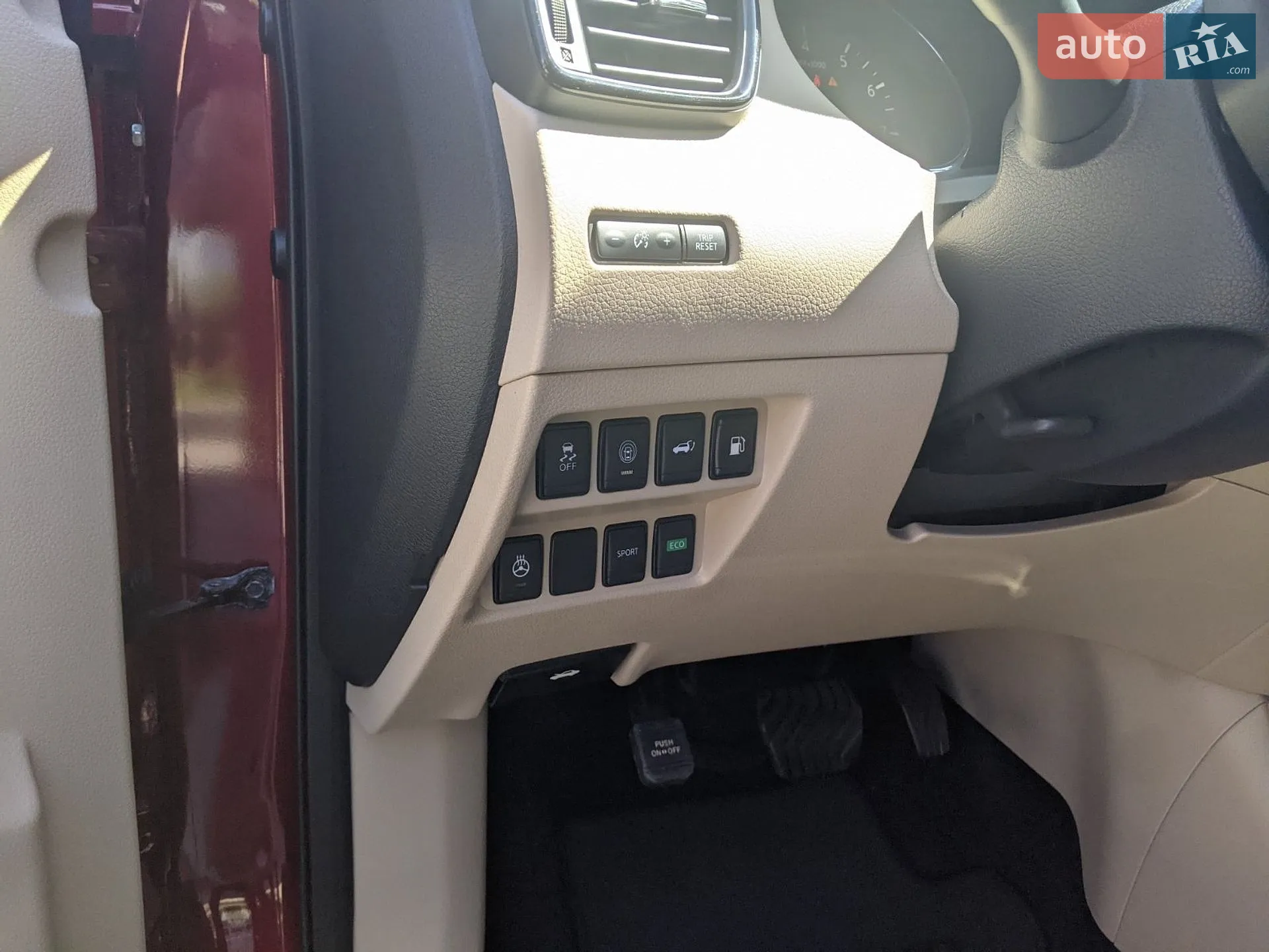 2018 Nissan Rogue - мініатюра 11