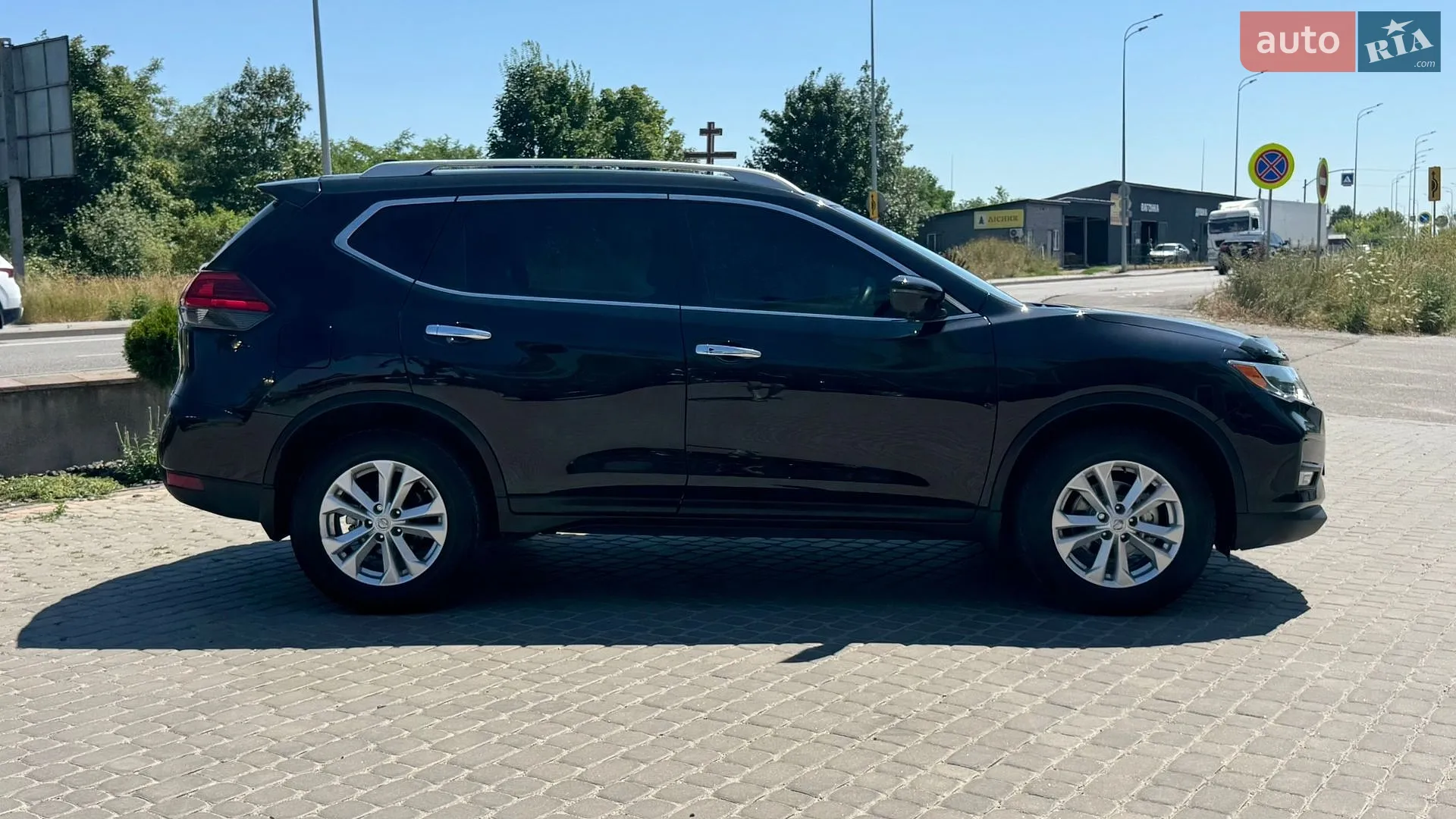 2017 Nissan Rogue - мініатюра 13
