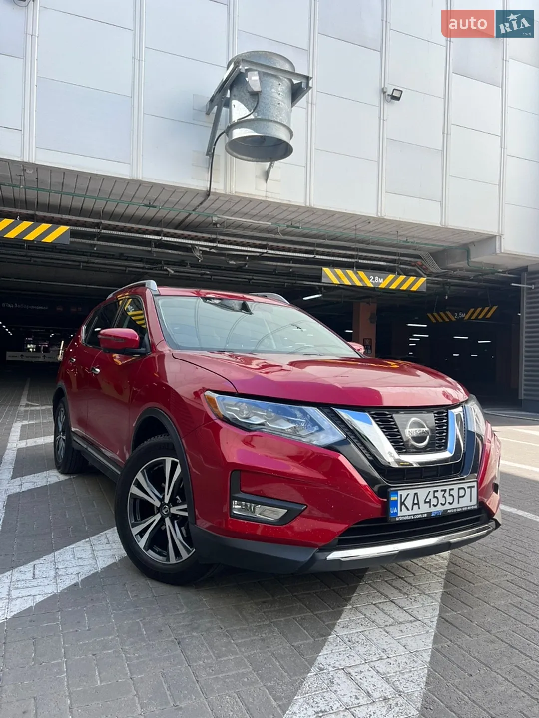 2017 Nissan Rogue - фото 1