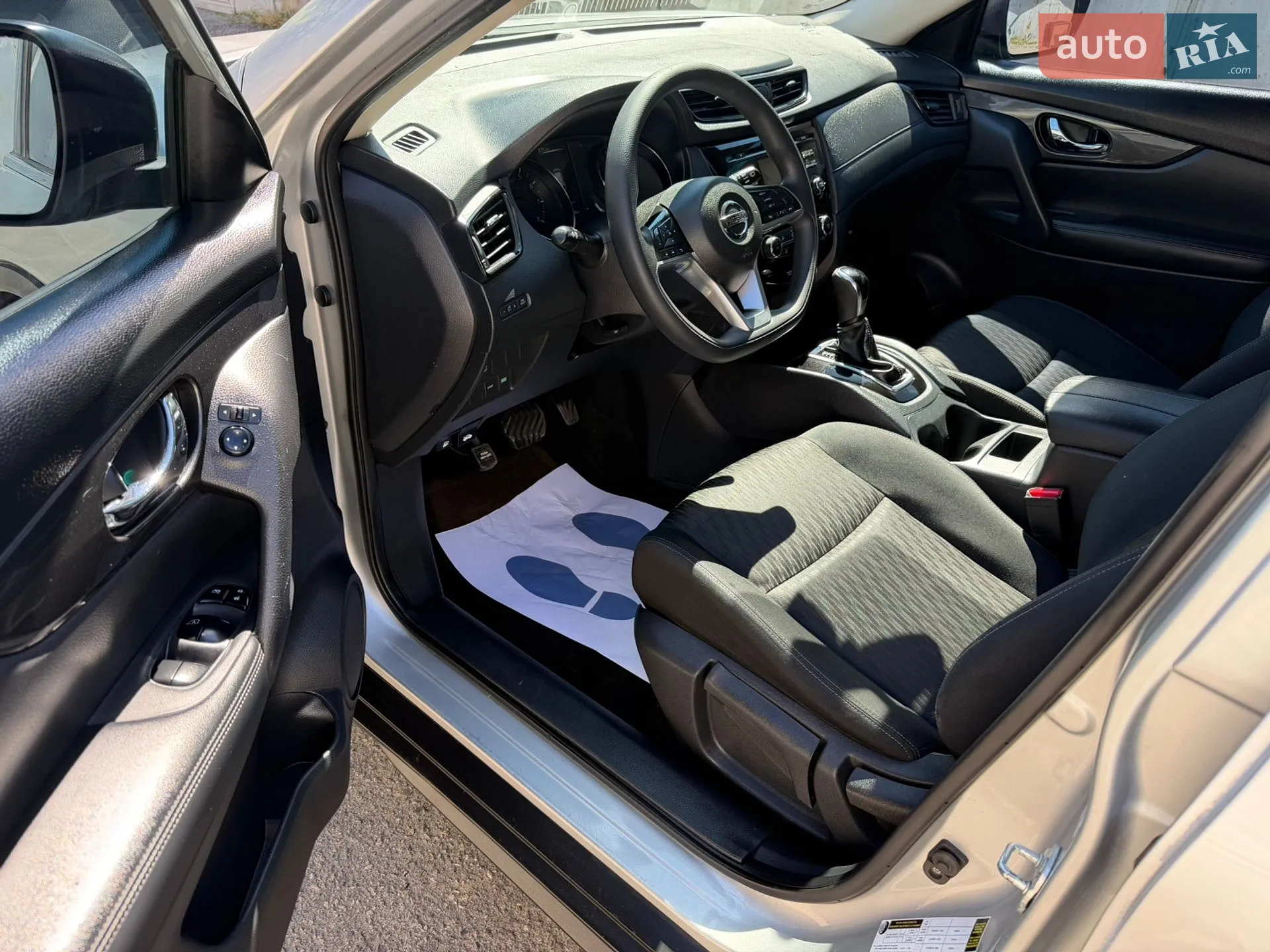 2017 Nissan Rogue - мініатюра 21