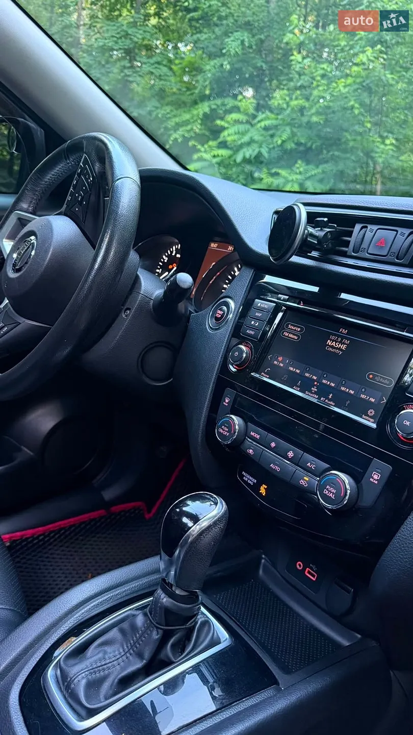 2018 Nissan Rogue - мініатюра 3