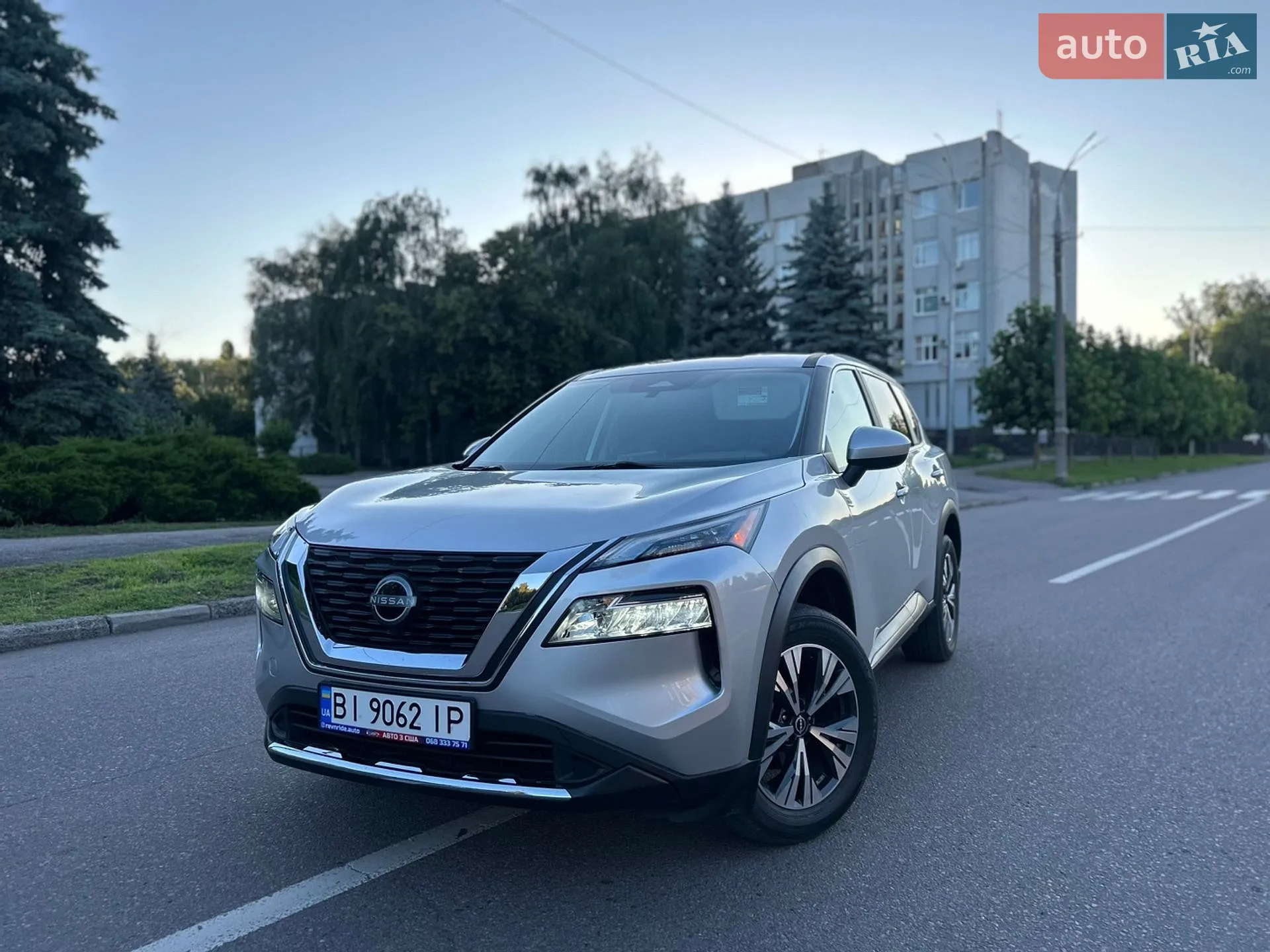 2023 Nissan Rogue - мініатюра 2