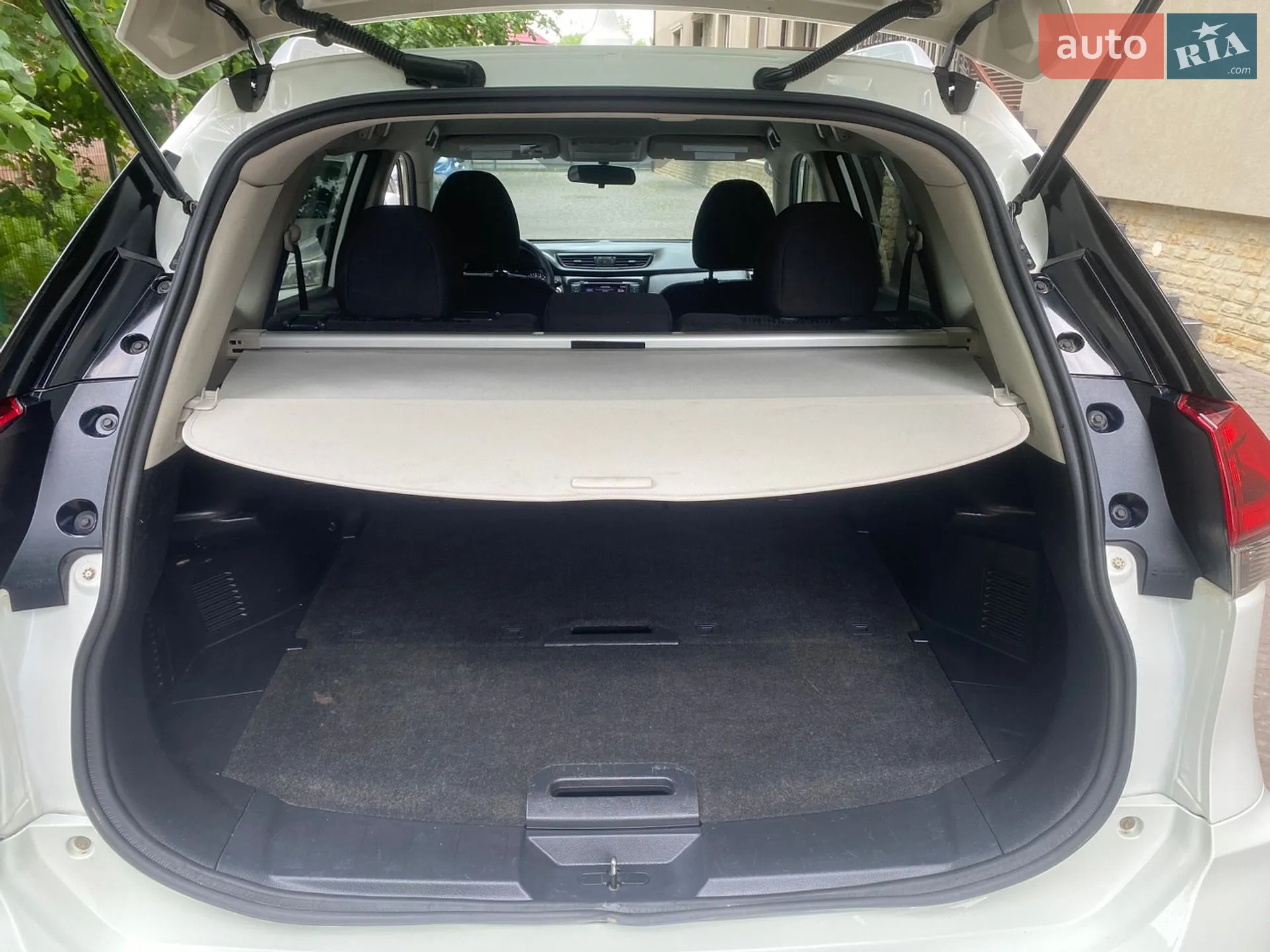 2018 Nissan Rogue - мініатюра 29