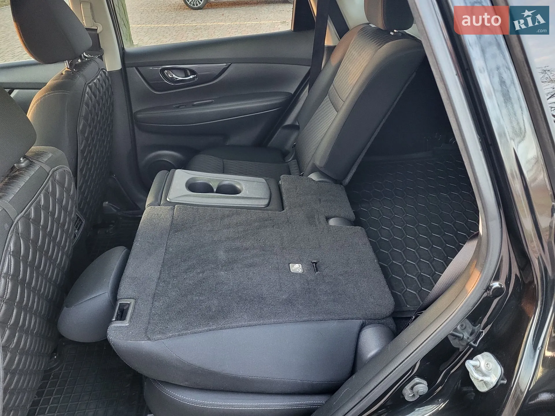 2017 Nissan Rogue - мініатюра 18