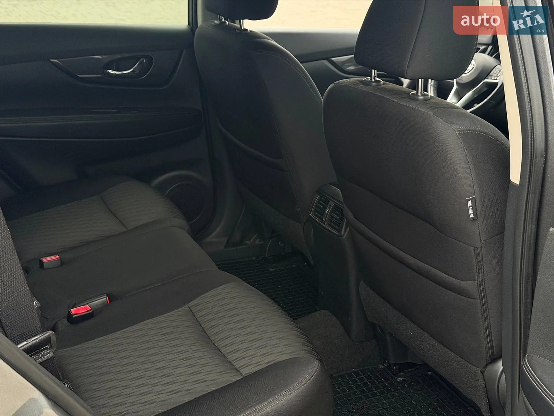 2017 Nissan Rogue - мініатюра 18