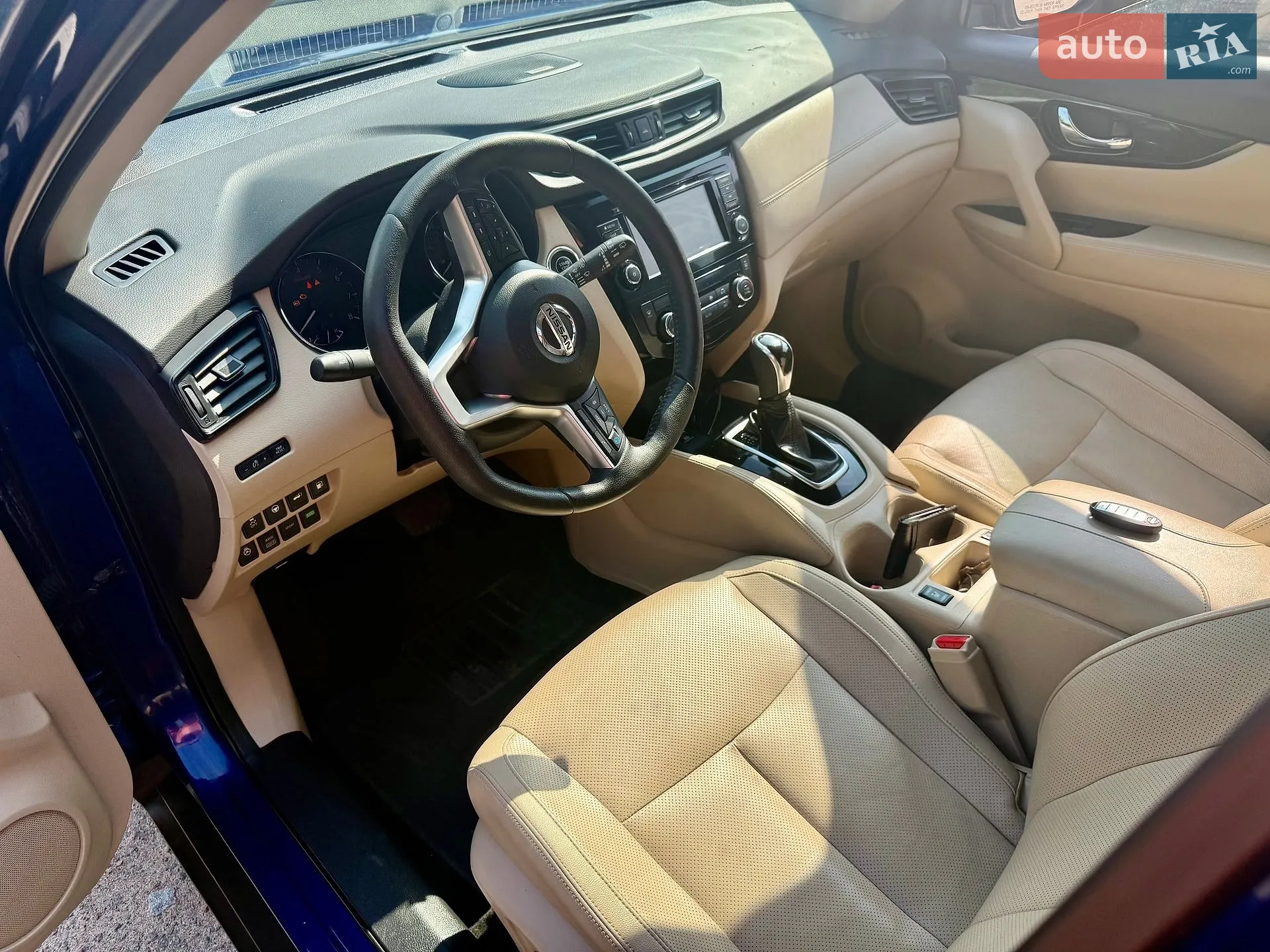 2018 Nissan Rogue - мініатюра 32