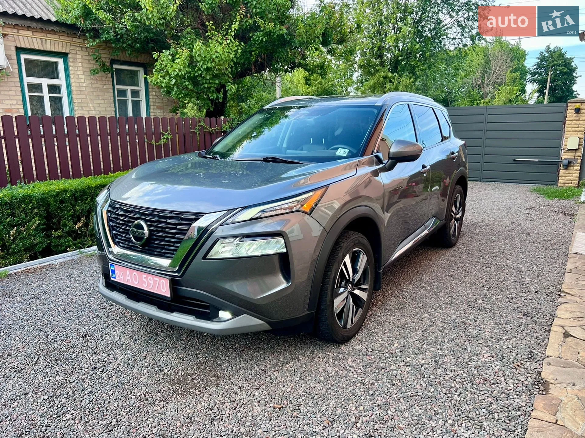 2021 Nissan Rogue - мініатюра 2