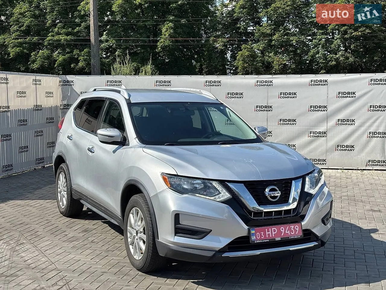 2016 Nissan Rogue - мініатюра 2