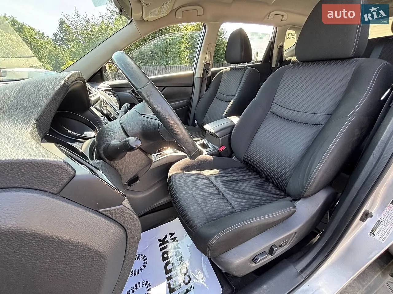 2016 Nissan Rogue - мініатюра 18