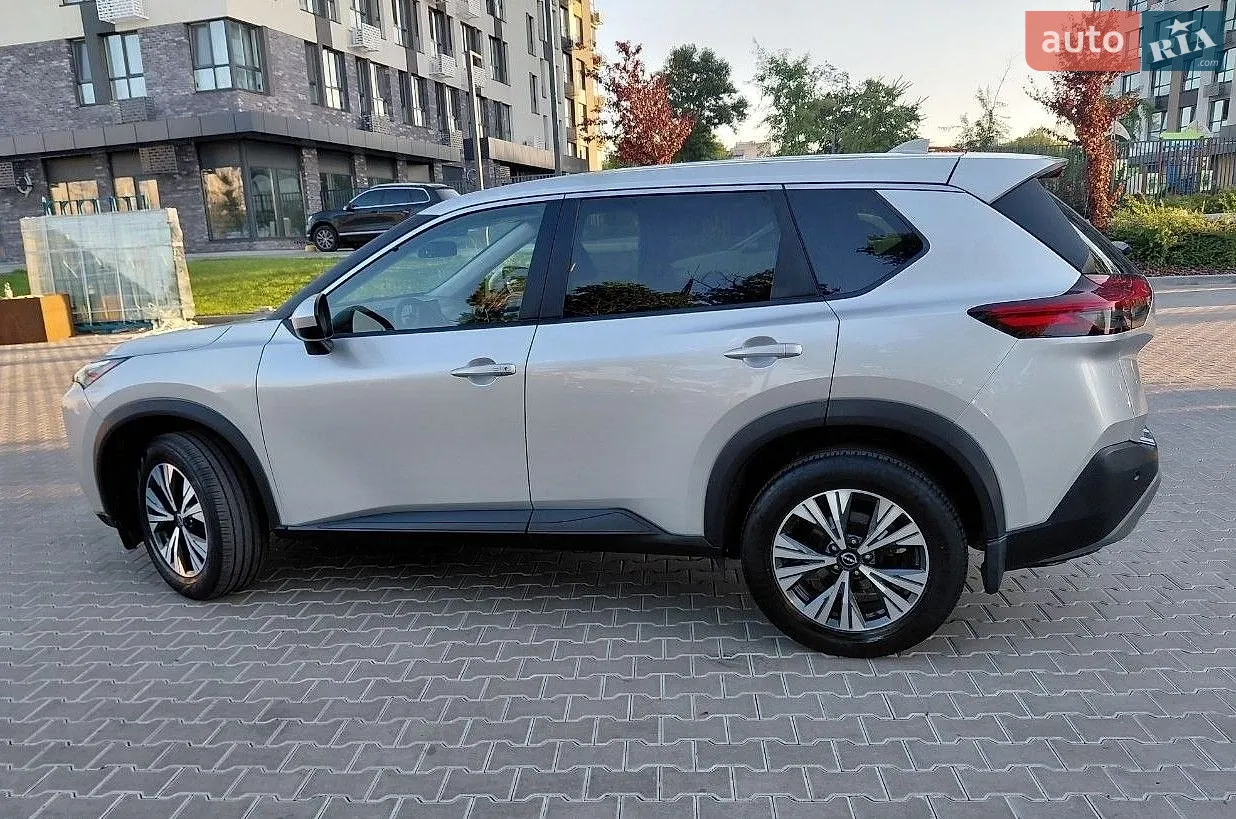 2022 Nissan Rogue - мініатюра 2
