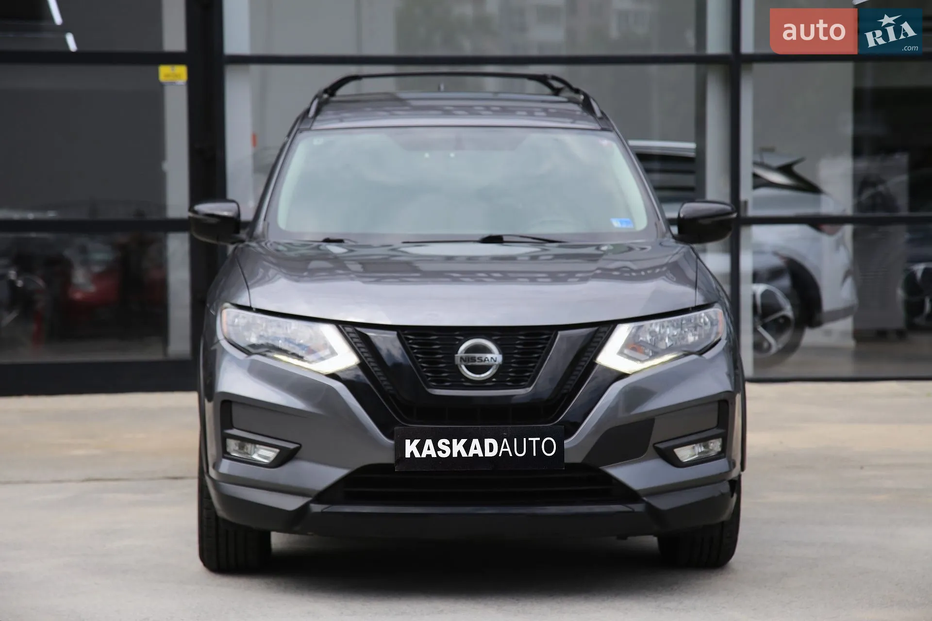 2018 Nissan Rogue - мініатюра 2