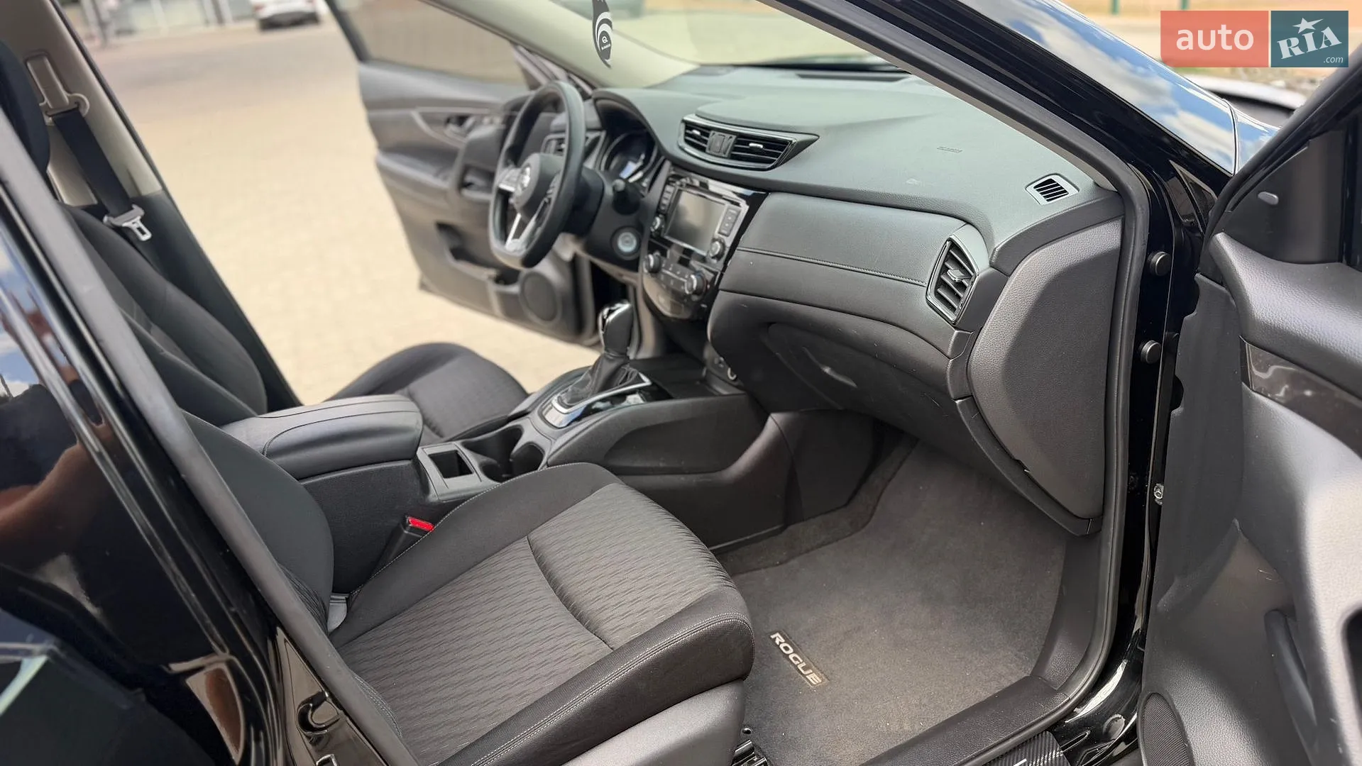 2018 Nissan Rogue - мініатюра 30