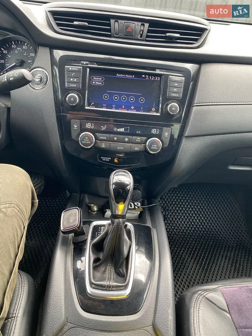 2018 Nissan Rogue - мініатюра 15