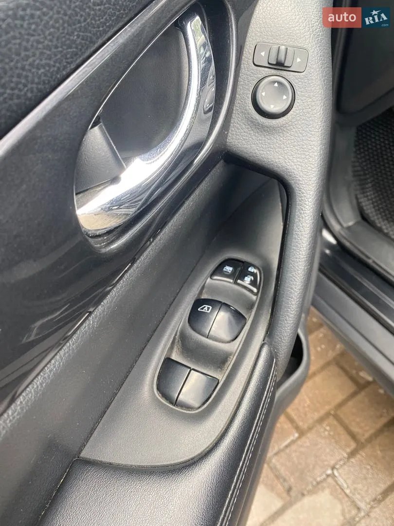 2018 Nissan Rogue - мініатюра 18