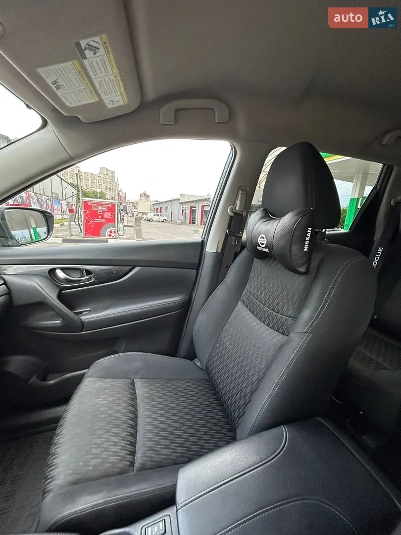 2017 Nissan Rogue - мініатюра 28