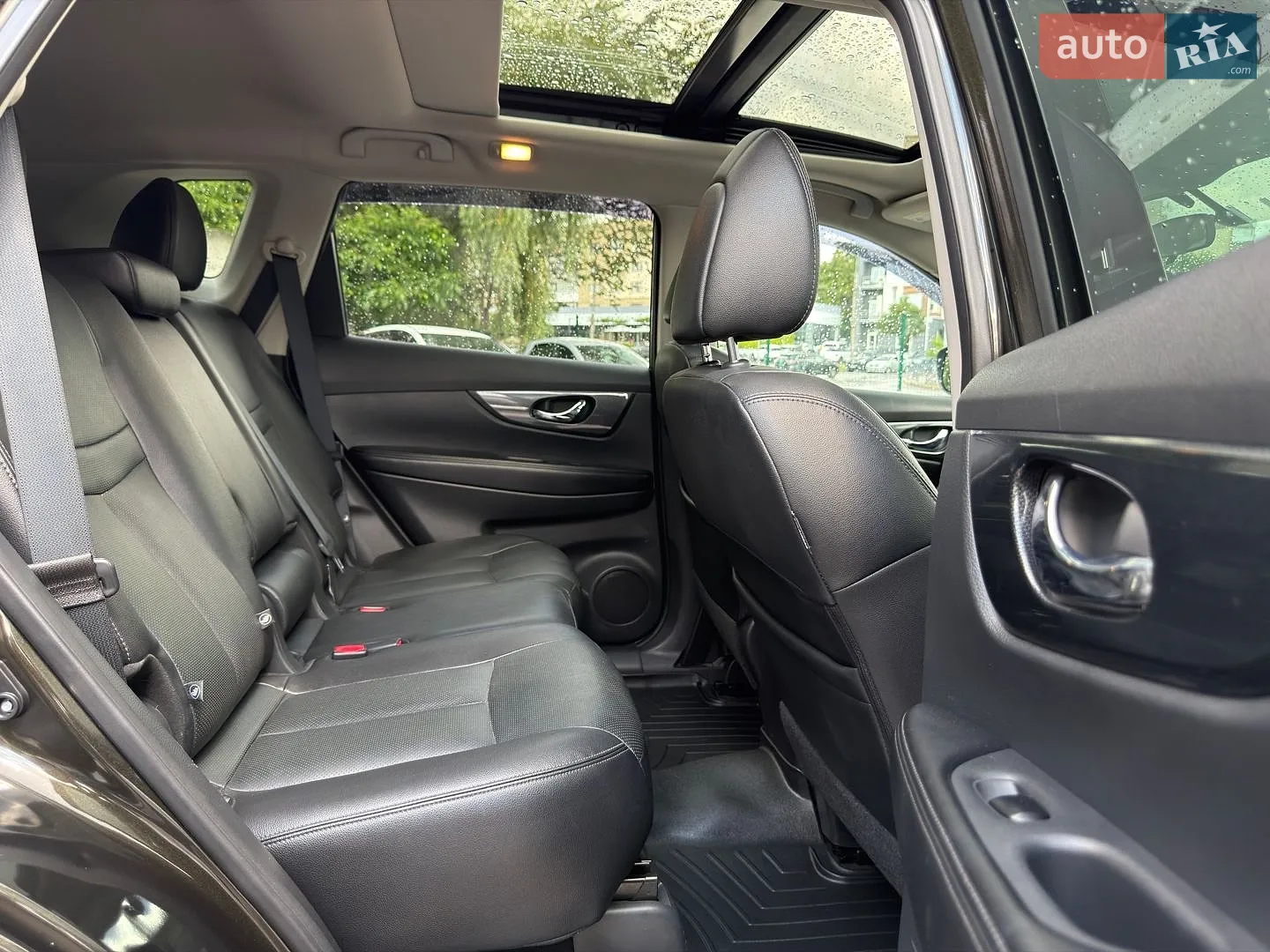2016 Nissan Rogue - мініатюра 4