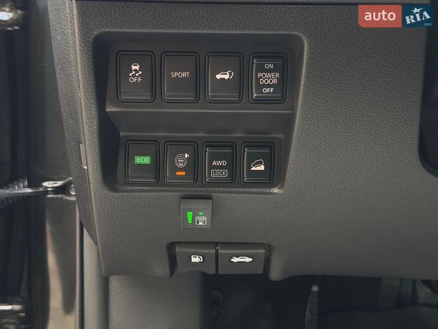 2016 Nissan Rogue - мініатюра 21