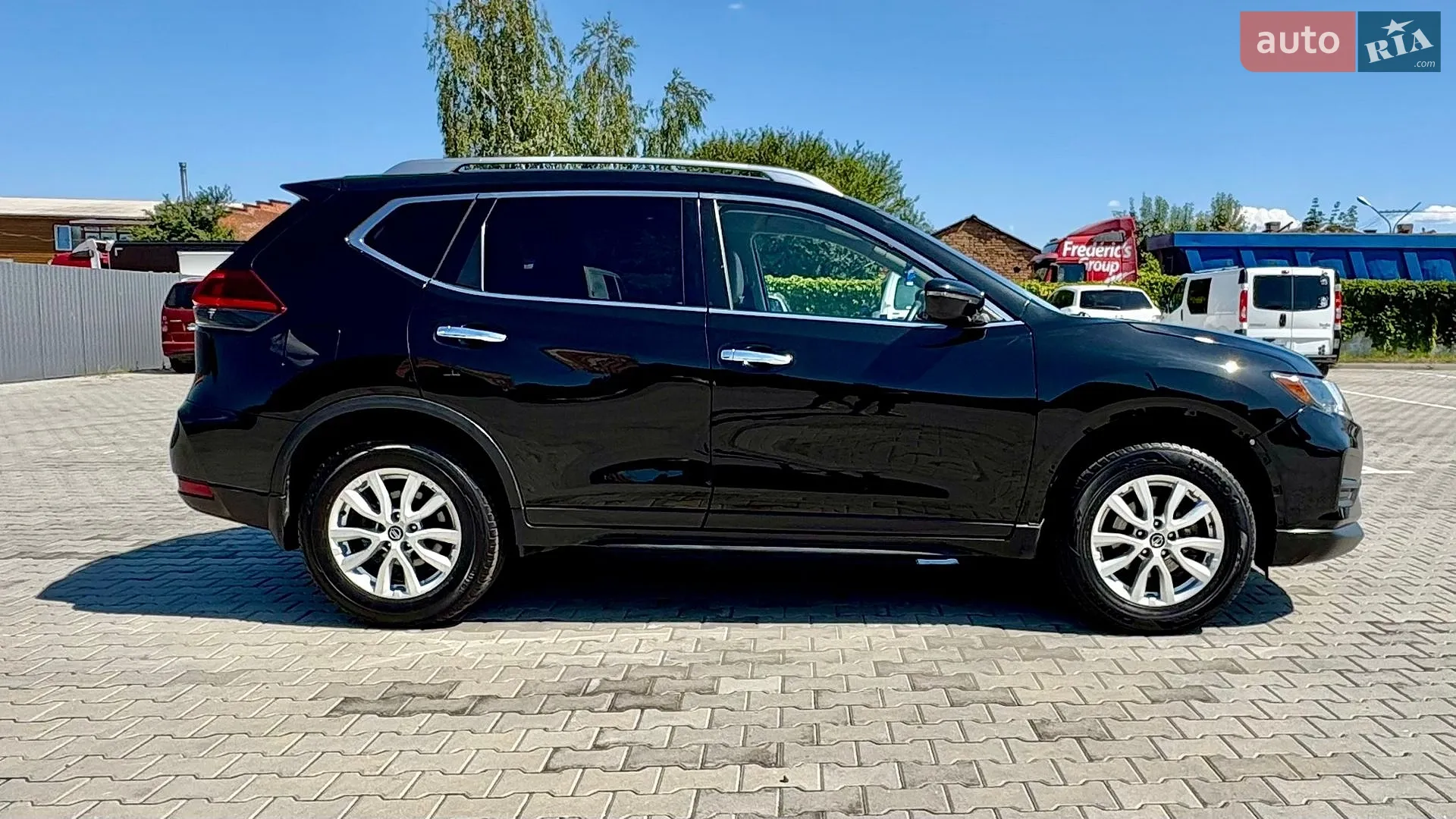 2019 Nissan Rogue - мініатюра 25