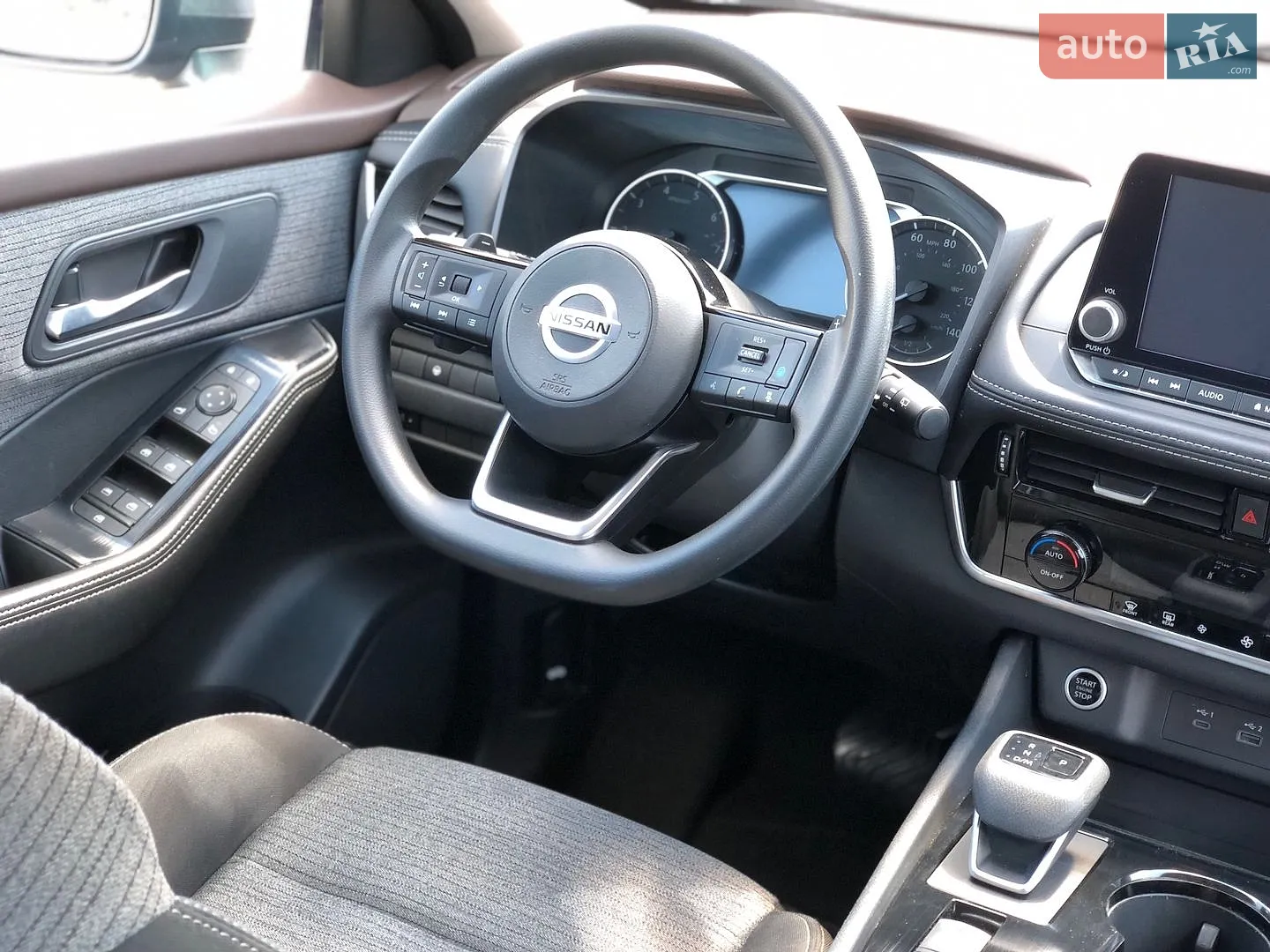 2021 Nissan Rogue - мініатюра 9