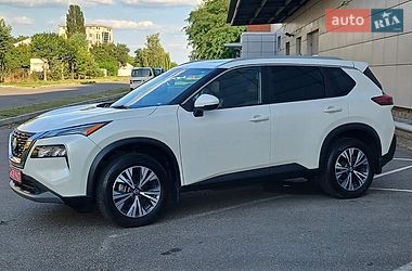 Внедорожник / Кроссовер Nissan Rogue 2022 в Броварах