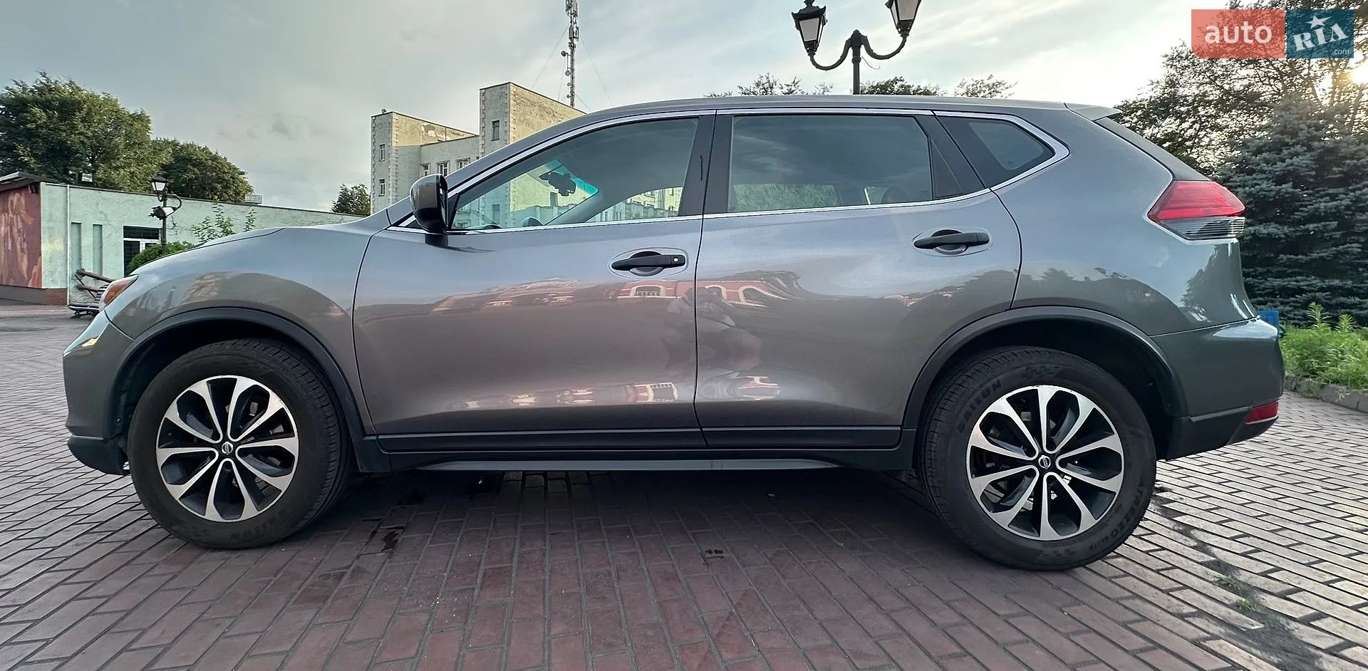 2016 Nissan Rogue - мініатюра 12