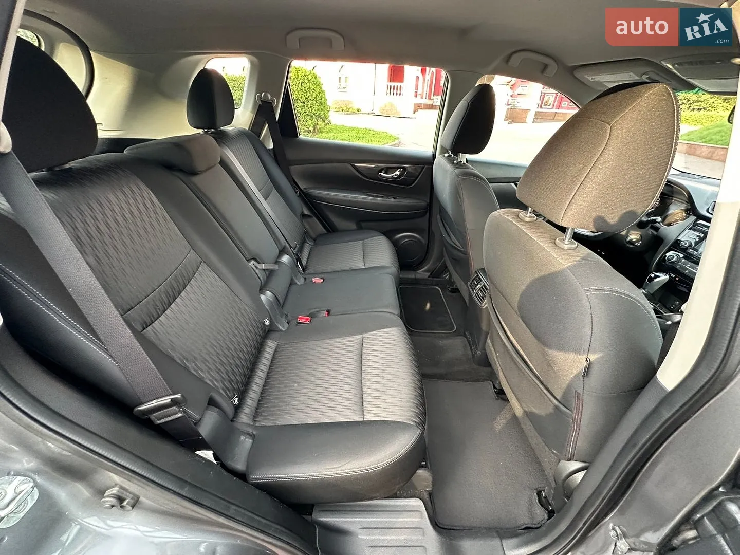 2016 Nissan Rogue - мініатюра 18