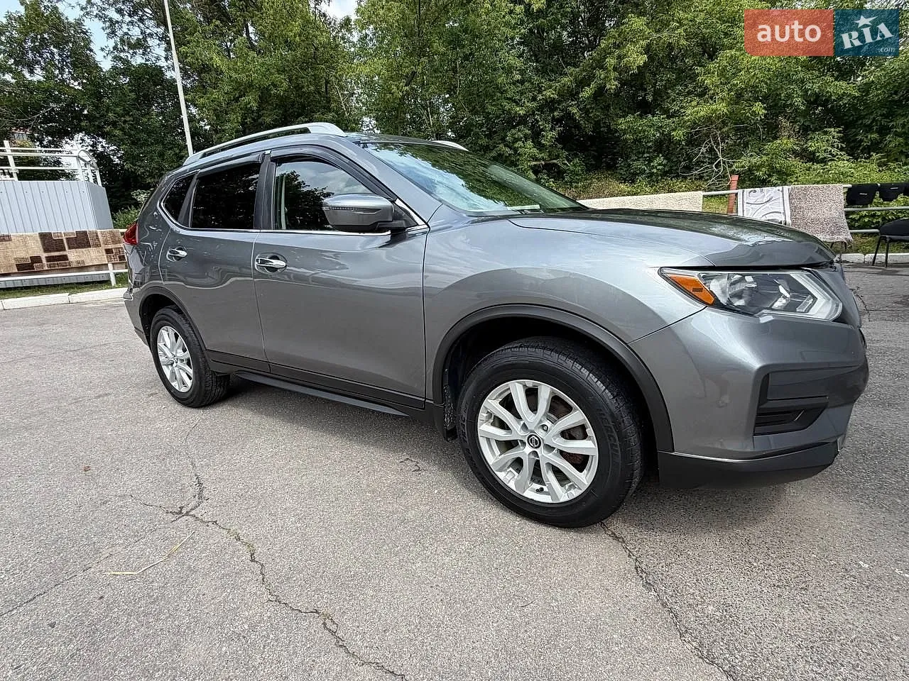 2018 Nissan Rogue - мініатюра 2