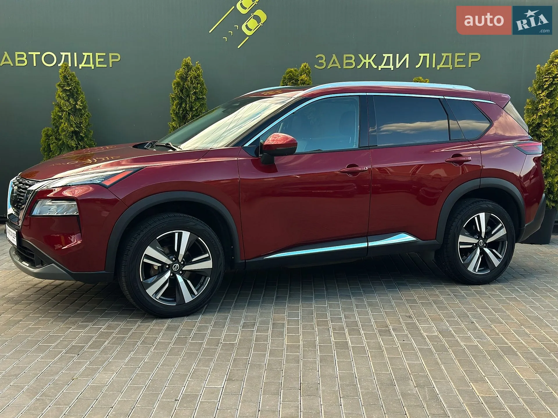 2021 Nissan Rogue - мініатюра 5