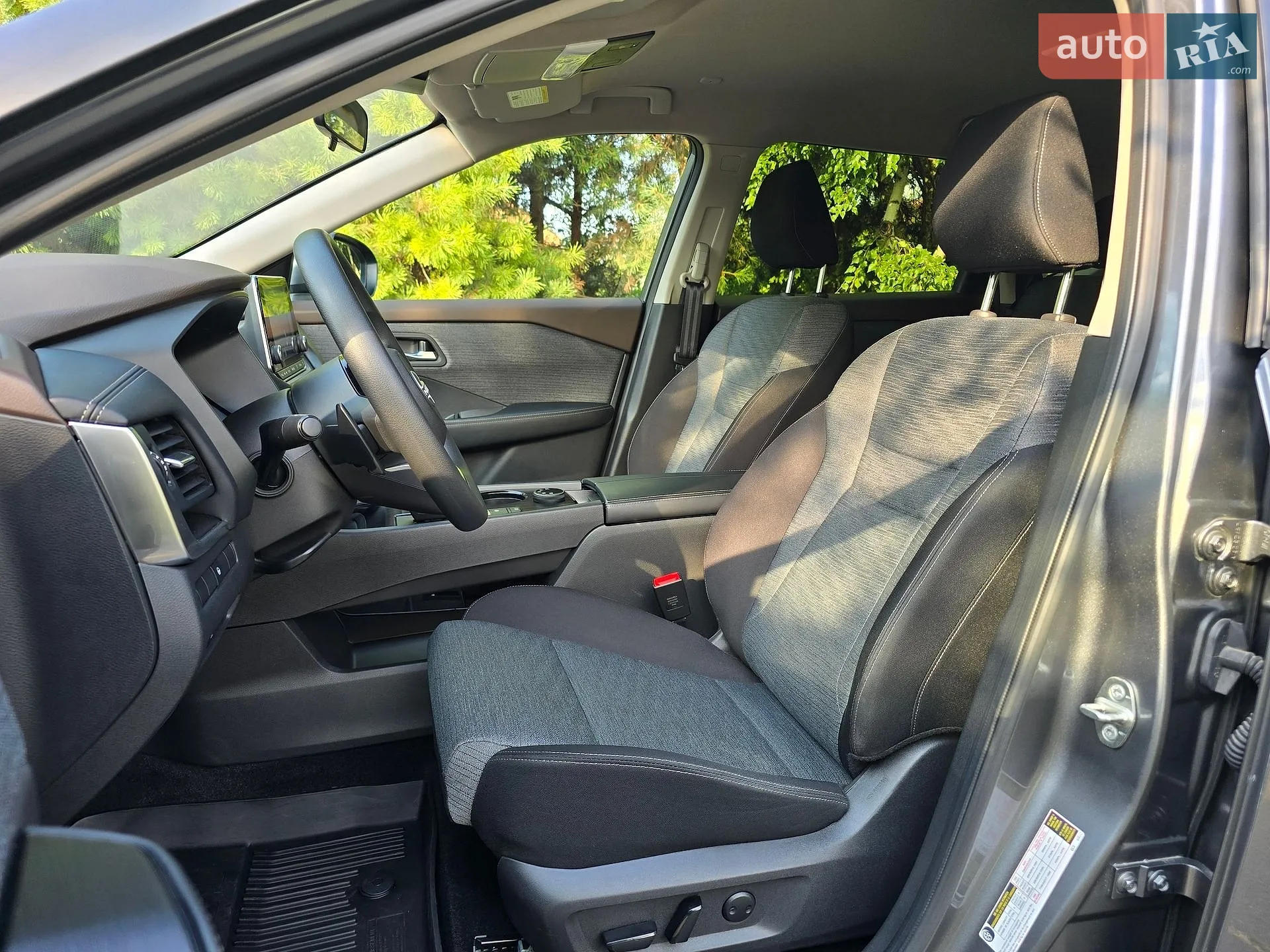 2023 Nissan Rogue - мініатюра 22