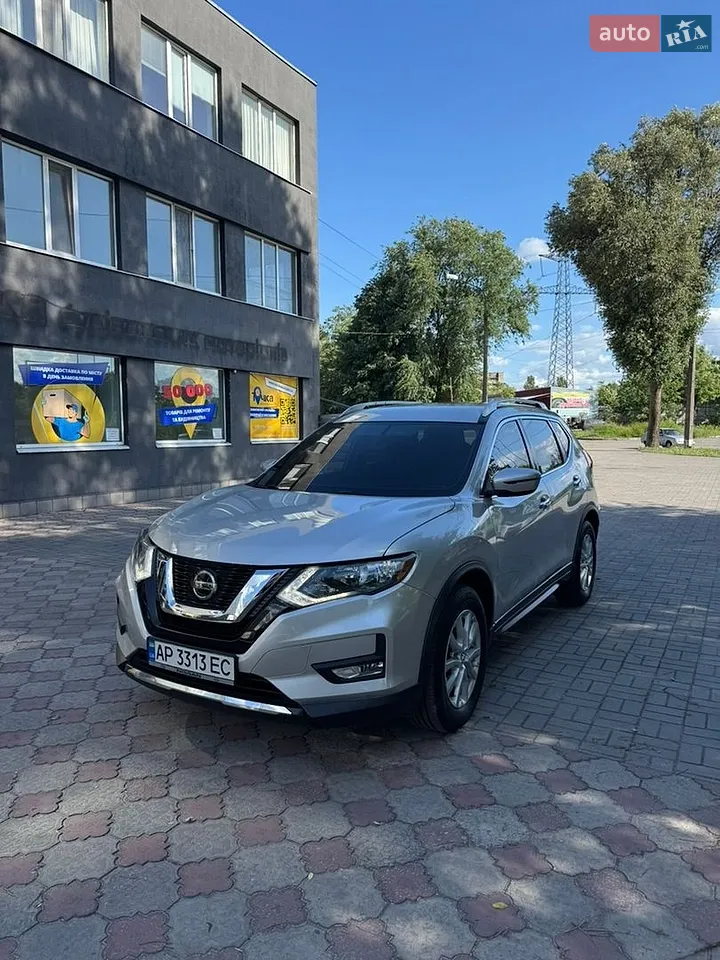 2017 Nissan Rogue - мініатюра 8